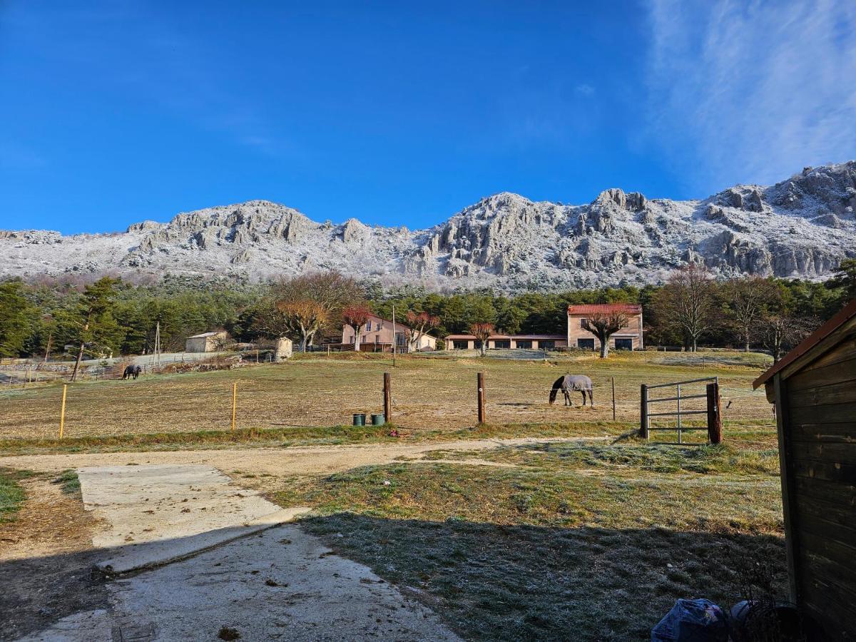 Haras De Seranon Villa Luaran gambar